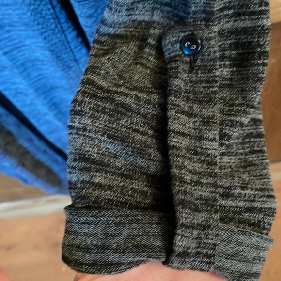 Devoted variegated grey long cardigan. - Picture 3 of 6